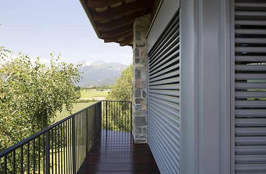 Brise-Soleil Orientable - All Stores Algérie