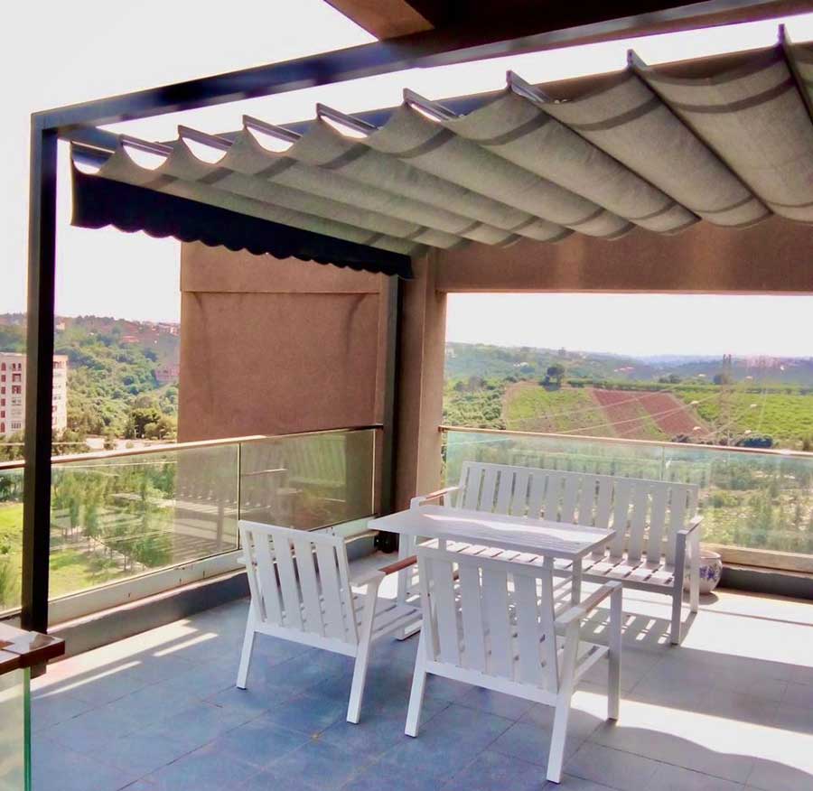 Pergola Bioclimatique Orientable rétractable
